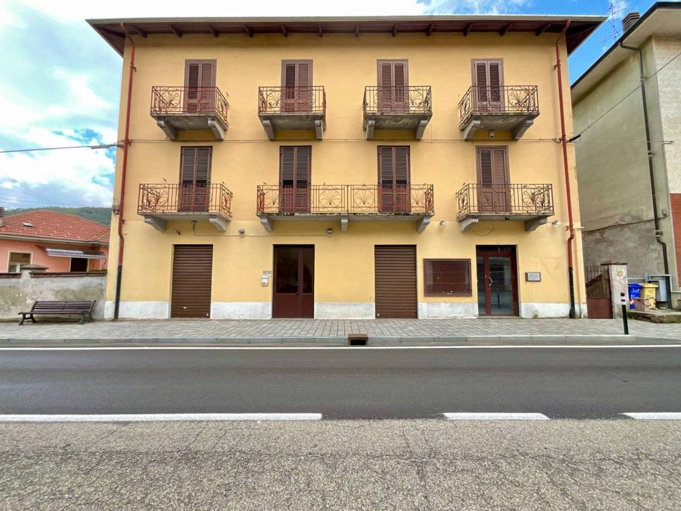 Коммерческая недвижимость с 2 комнатами в Джерманьяно, Италия № 370641