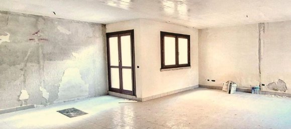 Propriété commerciale à Carini, Italy 15m² No. 336041 4