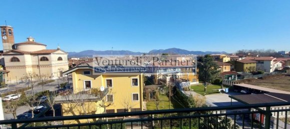 3غرفة شقة في Brescia, Italy رقم 4032 14