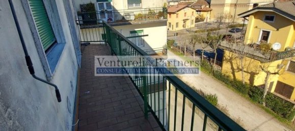 3غرفة شقة في Brescia, Italy رقم 4032 6