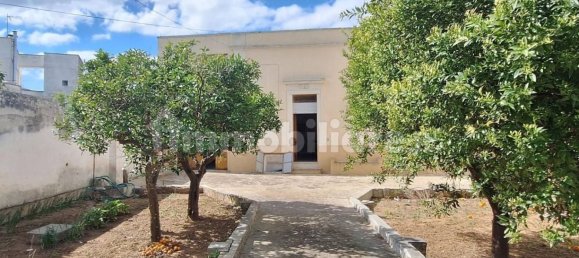 2 Schlafzimmer Haus in Veglie, Italy, Nr. 319305 8