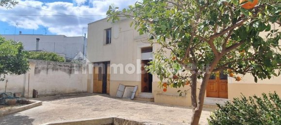 2 Schlafzimmer Haus in Veglie, Italy, Nr. 319305 9