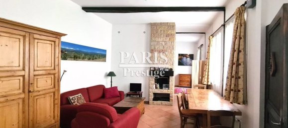 2 bedrooms Apartment in Paris, France No. 183853 3