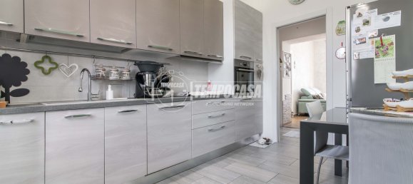 3 rooms Apartment in Lurago Marinone, Italy No. 275848 5