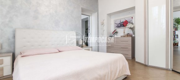 3 rooms Apartment in Lurago Marinone, Italy No. 275848 8