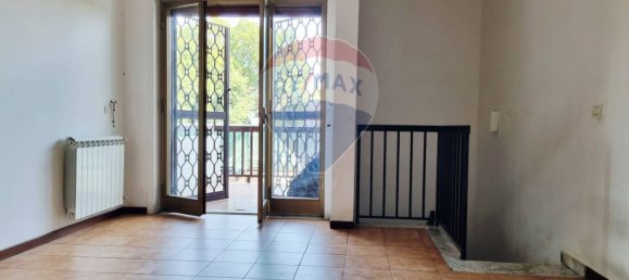 Apartamento T4 em Tremestieri Etneo, Italy N.º 352211 24