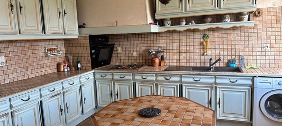 Casa de 4 dormitorios en Culin, France No. 201493 2