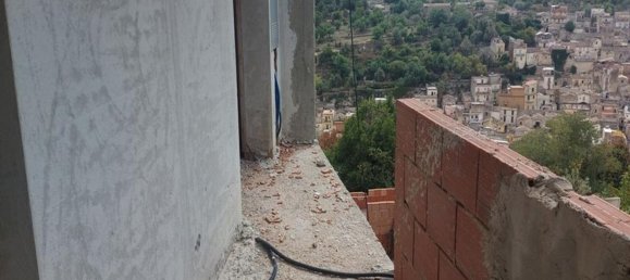 Земельный участок с 1 комнатой в Модика, Италия № 45617 6