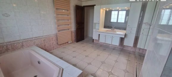 3 Schlafzimmer Schlösser in Monthou-sur-Cher, France, Nr. 73272 8