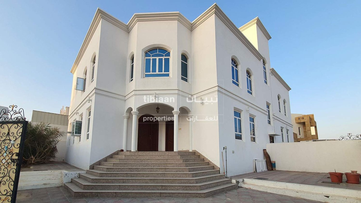 5 bedrooms Villa in Bawshar, Oman No. 775