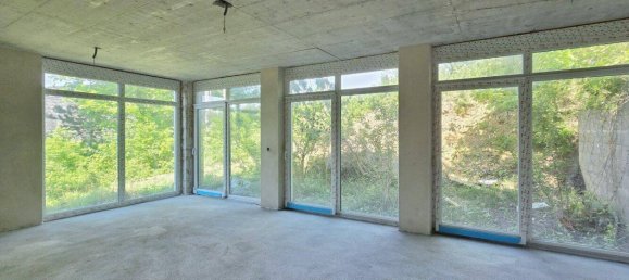 10 rooms Villa in Hinterbruhl, Austria No. 38137 5