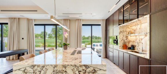 Вилла с 5 спальнями в Джумейра Гольф Эстейтс, ОАЭ № 112178 18