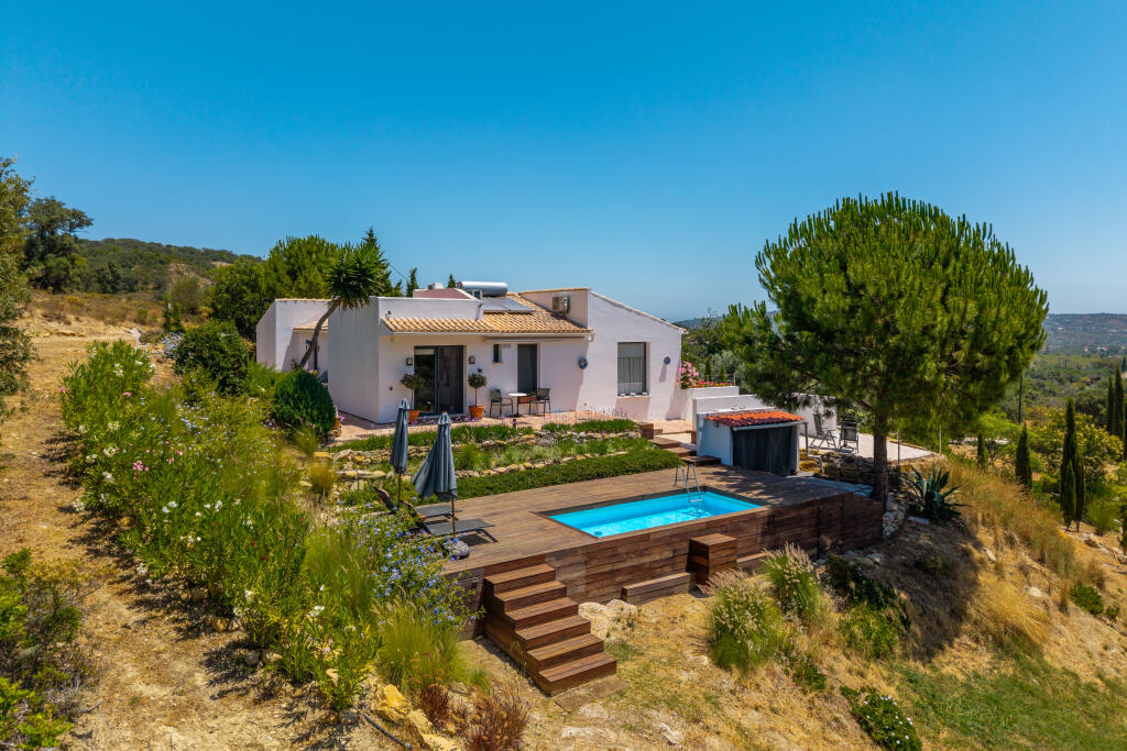 3 bedrooms Villa in Loule, Portugal No. 335777