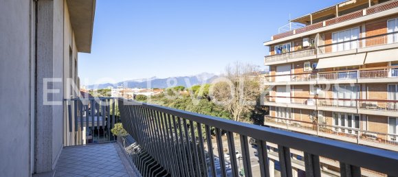 2 bedrooms Apartment in Camaiore, Italy No. 48905 19