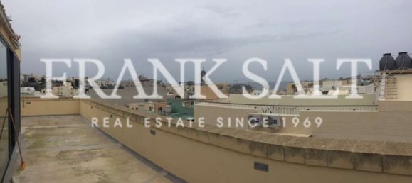 1 chambre Penthouse à Sliema, Malta No. 8708 2