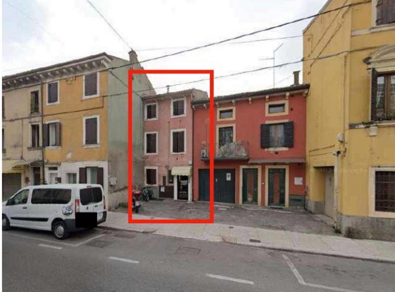 3 bedrooms Villa in Verona, Italy No. 395100