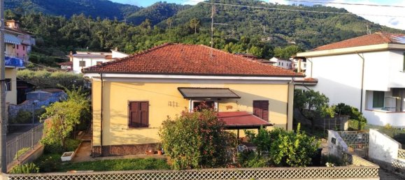 Casa de 7 divisões em Carrara, Italy N.º 50638 13