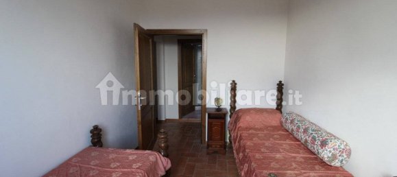 4 غرف نوم فيلا في Terranuova Bracciolini, Italy رقم 172134 9