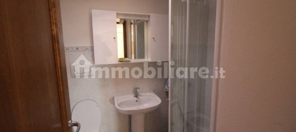 4 غرف نوم فيلا في Terranuova Bracciolini, Italy رقم 172134 16