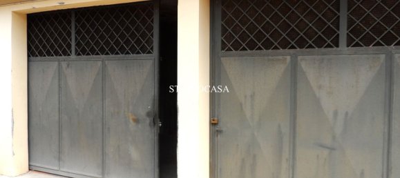 Gewerbliche Immobilie in Portico di Caserta, Italy 350m², Nr. 102318 3