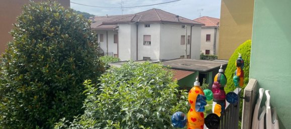 6 rooms Apartment in Nembro, Italy No. 277926 5