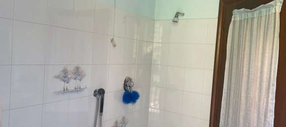 6 rooms Apartment in Nembro, Italy No. 277926 14