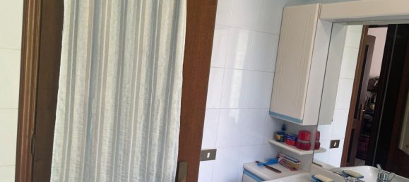6 rooms Apartment in Nembro, Italy No. 277926 15