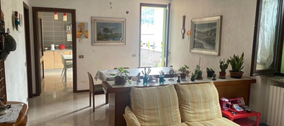 6 rooms Apartment in Nembro, Italy No. 277926 6