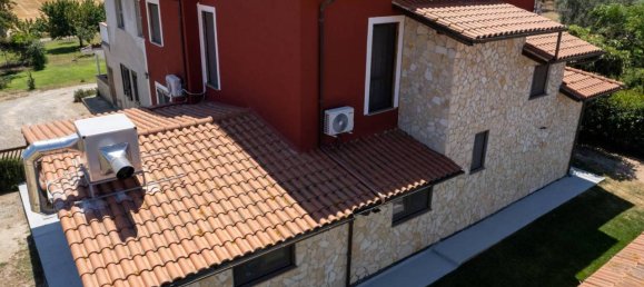 6-salle Maison à Montalto di Castro, Italy No. 84506 10