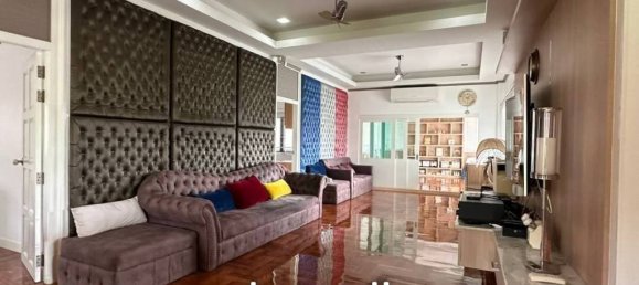 4 bedrooms Villa in Pattaya, Thailand No. 16848 6