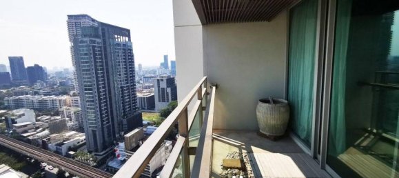 2 bedrooms Condo in Bangkok, Thailand No. 16802 4