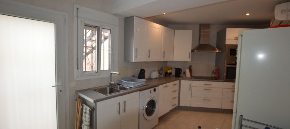 2 bedrooms House in Fuengirola, Spain No. 135808 4