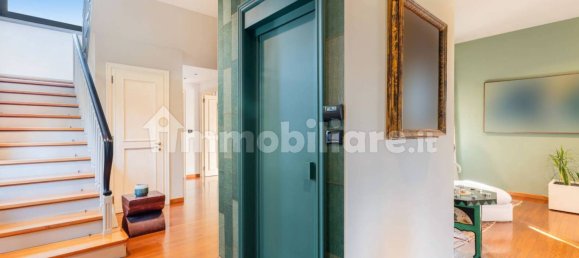 6 bedrooms Villa in Turin, Italy No. 135871 20