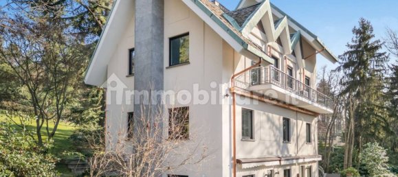 6 bedrooms Villa in Turin, Italy No. 135871 9