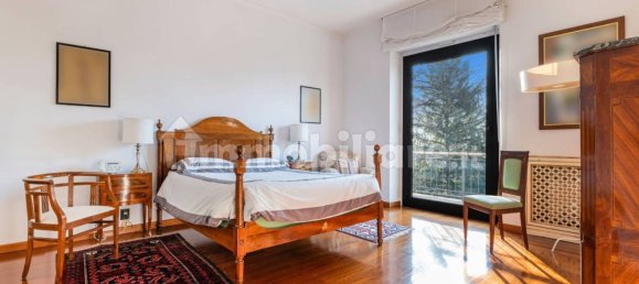 6 bedrooms Villa in Turin, Italy No. 135871 26