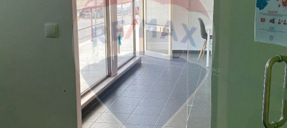 99m² Commercial property in Sines, Portugal No. 64332 4