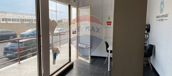 99m² Commercial property in Sines, Portugal No. 64332 5