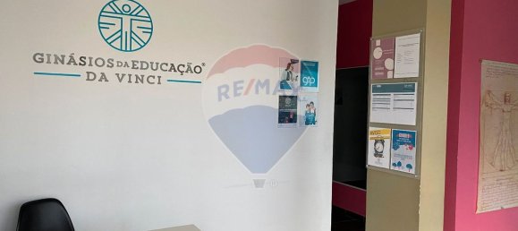 99m² Commercial property in Sines, Portugal No. 64332 8