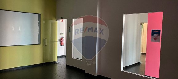 99m² Commercial property in Sines, Portugal No. 64332 13