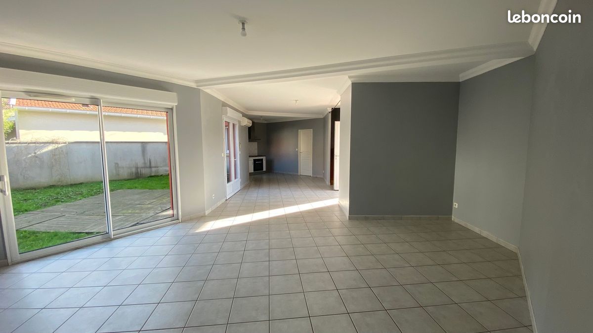 3 Schlafzimmer Stadthaus in Floirac, France, Nr. 103621