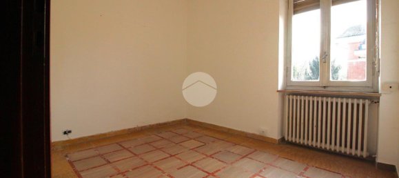 3 rooms Apartment in Brandizzo, Italy No. 130522 9