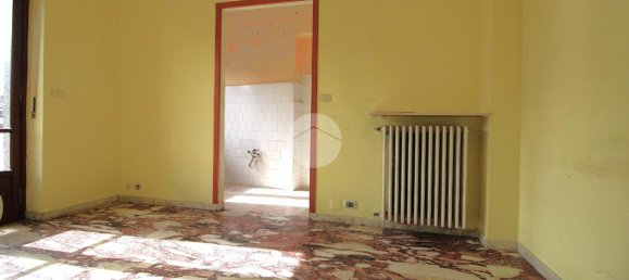 3 rooms Apartment in Brandizzo, Italy No. 130522 4