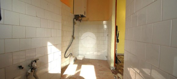 3 rooms Apartment in Brandizzo, Italy No. 130522 6