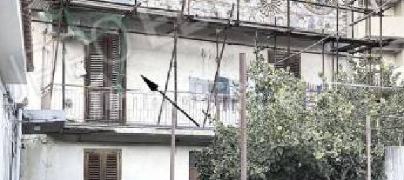 3 bedrooms Apartment in Messina, Italy No. 227493 2