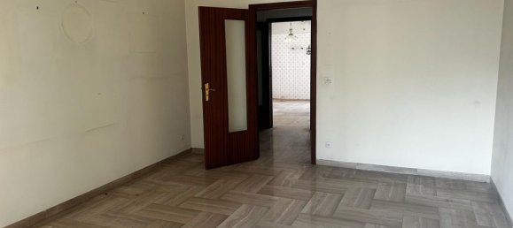 Apartamento de 3 divisões em Taranto, Italy N.º 33804 14