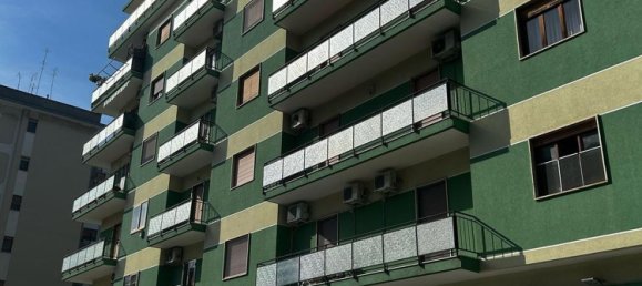 Apartamento de 3 divisões em Taranto, Italy N.º 33804 2