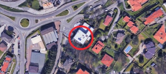 Bureau à Lipomo, Italy 1185m² No. 380577 2