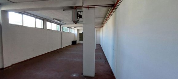 Bureau à Lipomo, Italy 1185m² No. 380577 8
