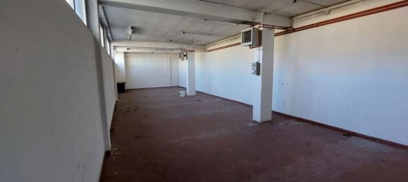 Bureau à Lipomo, Italy 1185m² No. 380577 5