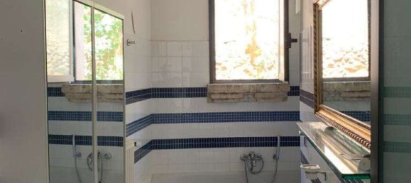 3 bedrooms House in Noto, Italy No. 68931 30